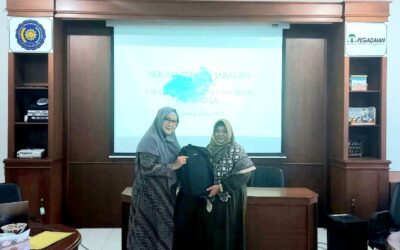 Resmi dilantik, Ibu Dr. Rochiyati Murniningsih, SE., MP Lakukan Serah Terima Jabatan dengan Ibu Dra. Marlina Kurnia, M.M