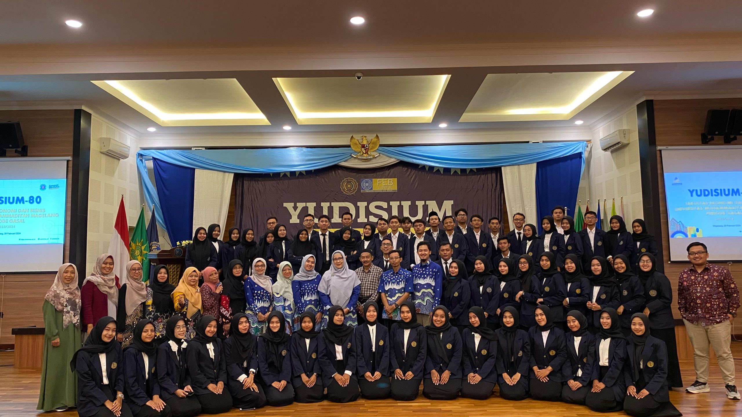 Capai Puncak Prestasi: Yudisium Mahasiswa FEB UNIMMA Periode 2023/2024, Sukses Menyelesaikan Studi dengan Gemilang
