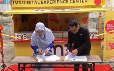 Opening Ceremony Booth IM3 Digital Experience x UNIMMA