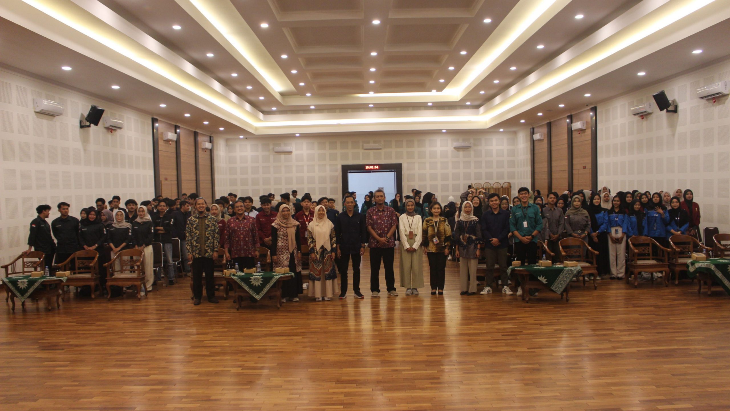 Cetak Investor Muda Bersama KSPM: Seminar Pasar Modal KSPM FEB Ajak Mahasiswa “Melek” Investasi